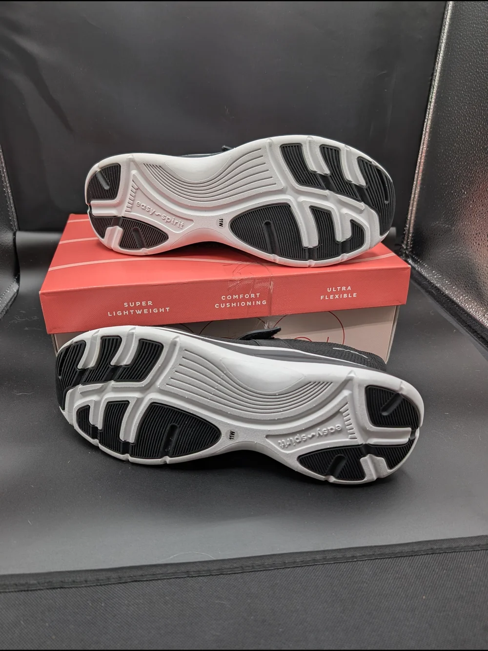 Easy Spirit breathable mesh